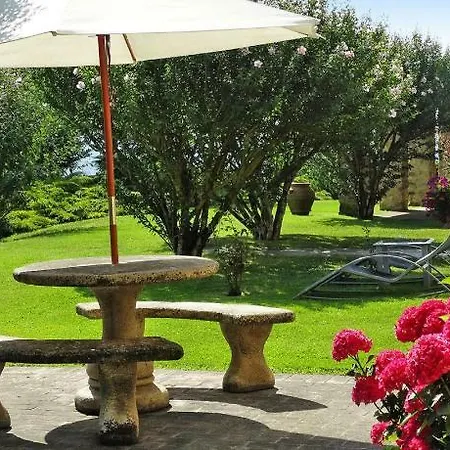 Holiday Country House Fonte Al Noce Nerbisci Peg011005 Dyb 公寓